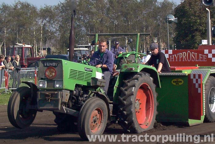 FENDT 104 LS