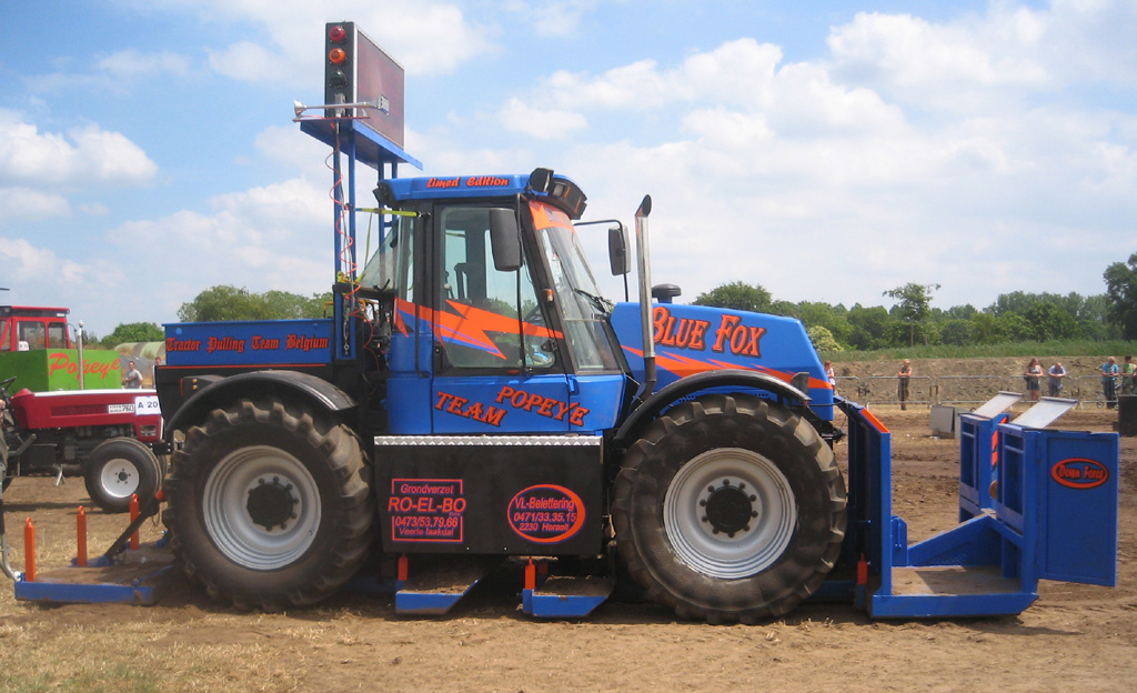 Ford 9600 tractor pull #3